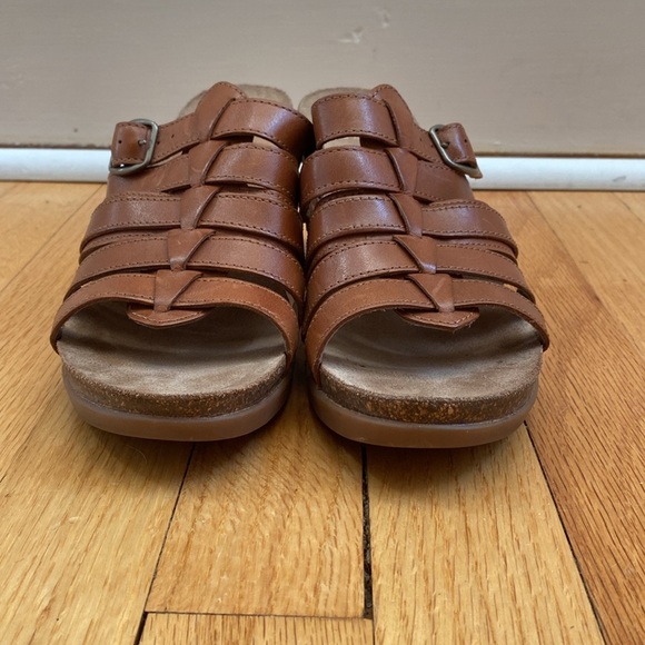 Dansko Dina Sandal Full Grain Leather Woven Strappy Block Heel Sandals Size 39 - Picture 2 of 10